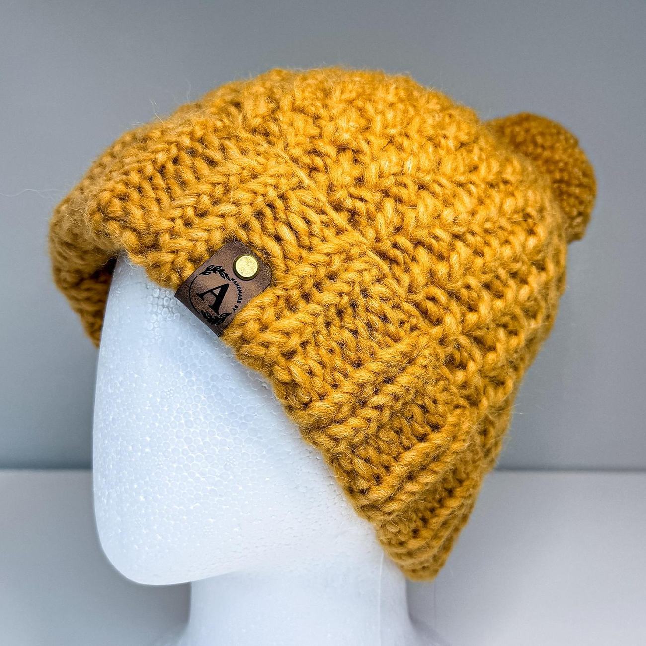 Alpaca beanie, yellow pom, photo 2