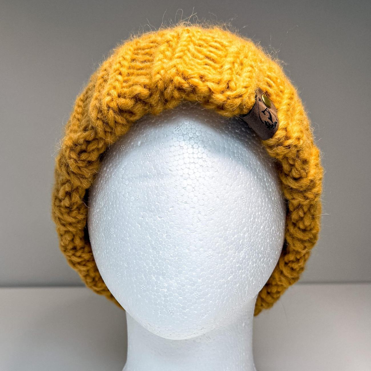 Alpaca beanie, yellow pom, photo 5